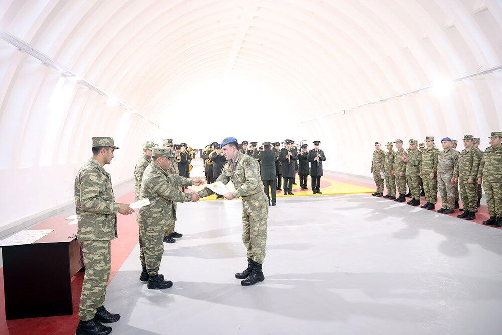 В Сухопутных войсках Азербайджана состоялось первенство по гиревому спорту