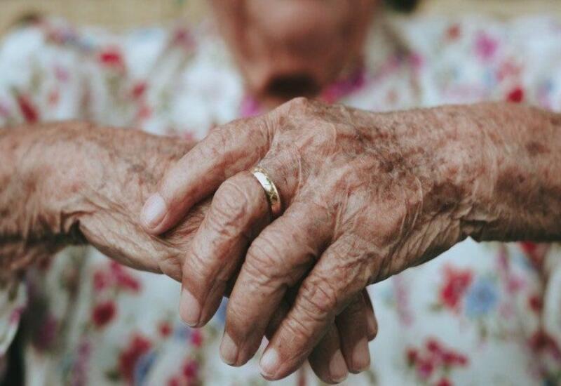 50 yaşdan sonra yuxunu yaxşılaşdırmağın 6 effektiv yolu