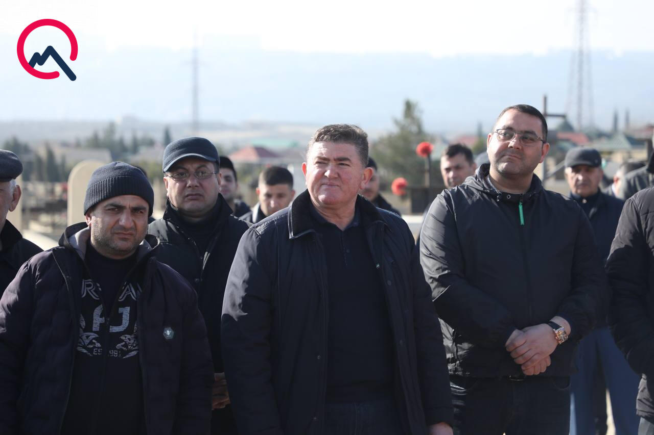 Əhmədovlar ailəsi dəfn olundu