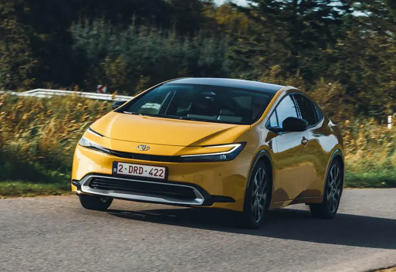 Новый Toyota Prius 2024 очень мощный и динамичный
