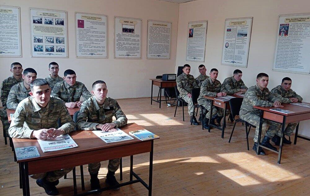 Азербайджанские коммандо уничтожили "противника" из стрелкового оружия