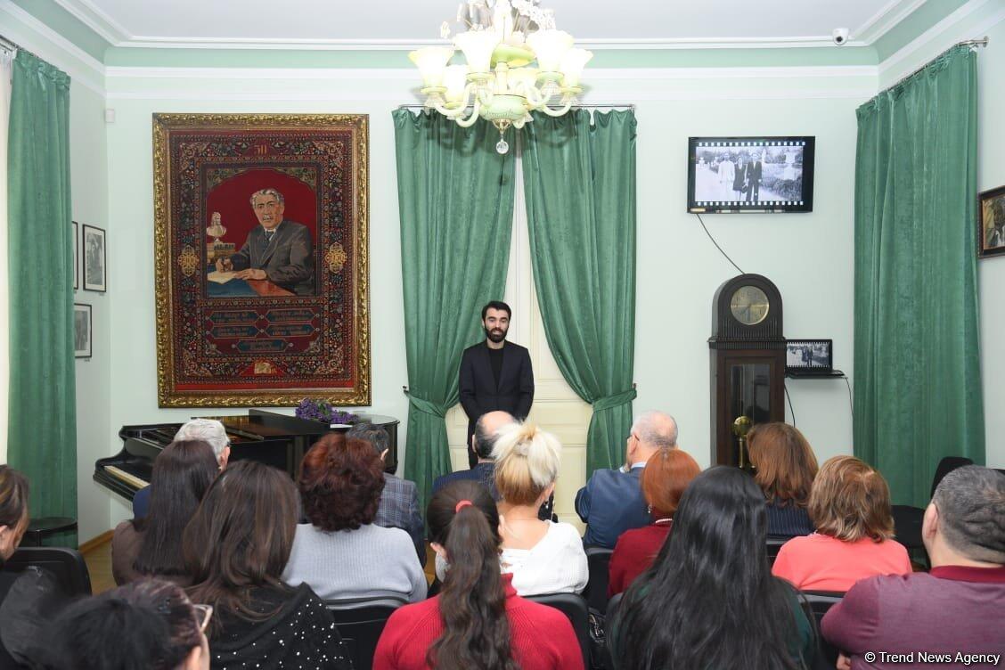 В Баку прошло мероприятие, посвященное 100-летию видного учёного-литературоведа Камала Талыбзаде
