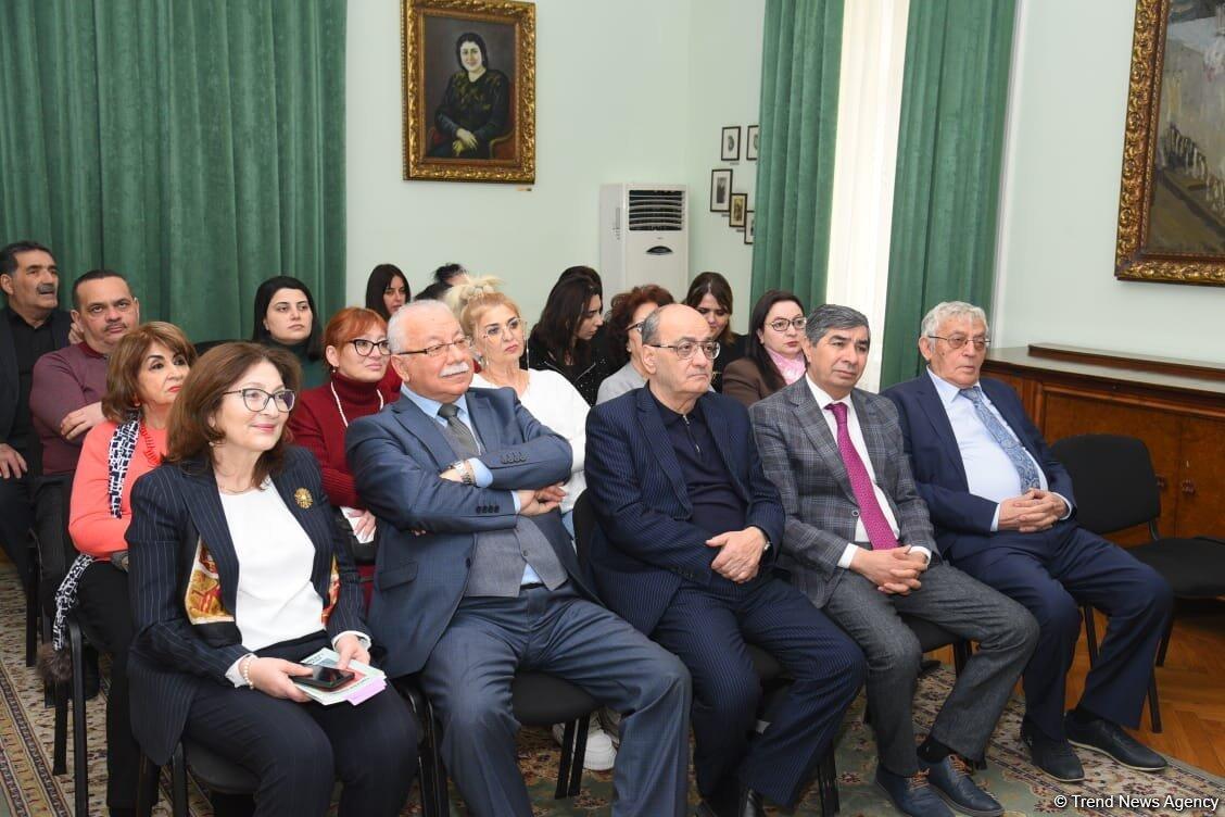 В Баку прошло мероприятие, посвященное 100-летию видного учёного-литературоведа Камала Талыбзаде