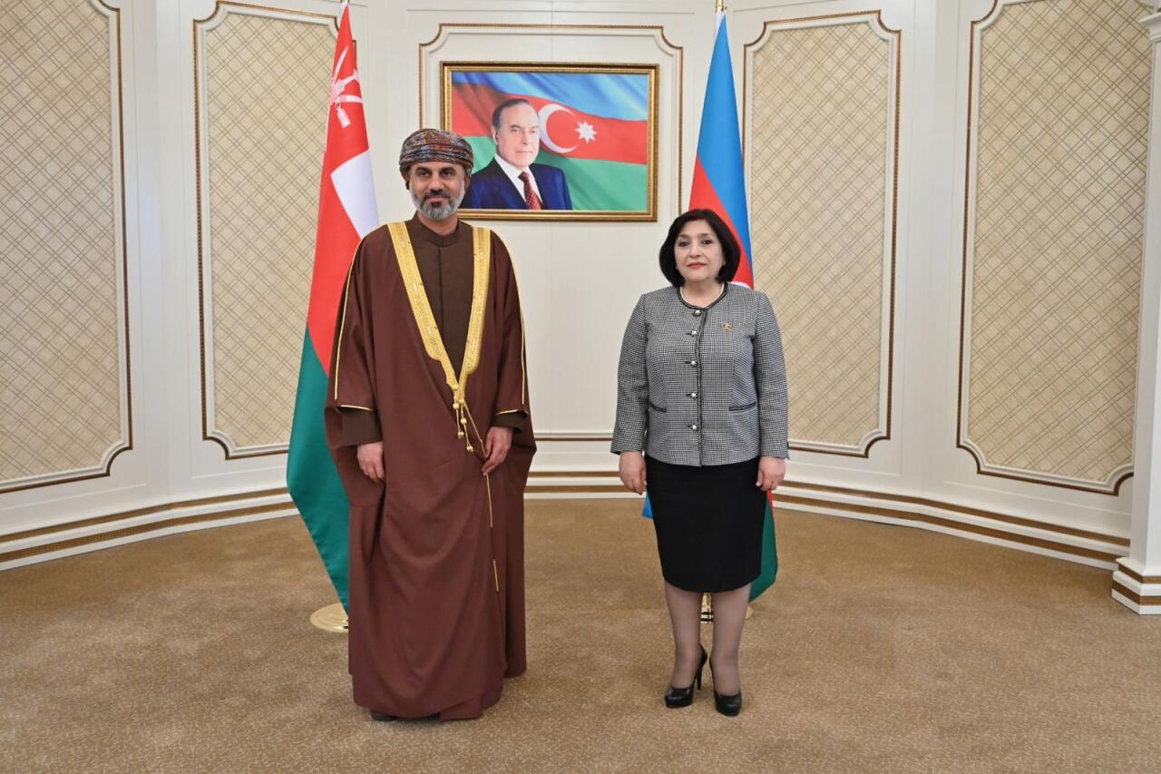 Sahibə Qafarova Oman Sultanlığının Şura Məclisinin sədri ilə görüşüb