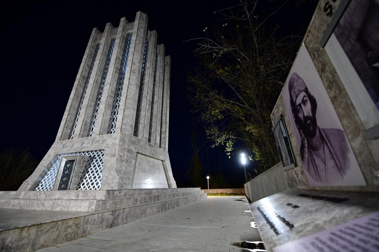 В Ташкенте прошла фотовыставка "В Карабахе снова восходит солнце"