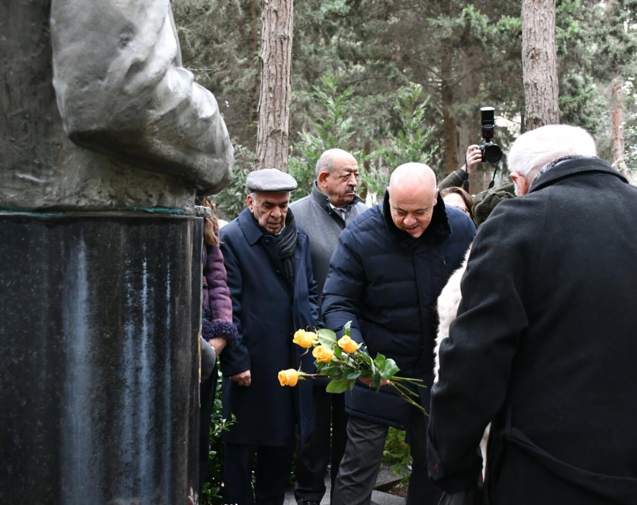 В Баку почтили память видного композитора Сулеймана Алескерова