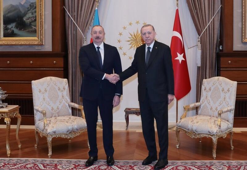 Президент Ильхам Алиев поздравил Президента Реджепа Тайипа Эрдогана
