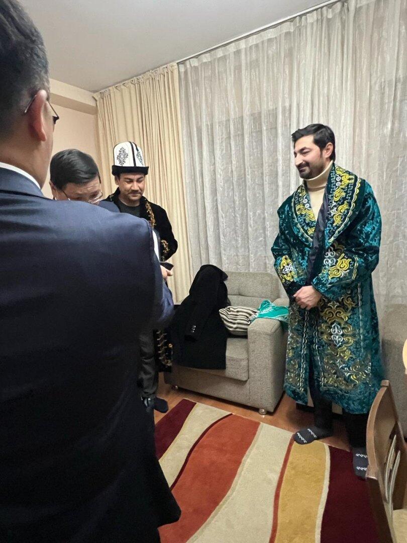 Турал Ахмед сыграл молодого Деде Горгуда в Бишкеке