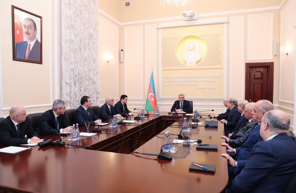 Самир Нуриев представил коллективу нового министра юстиции