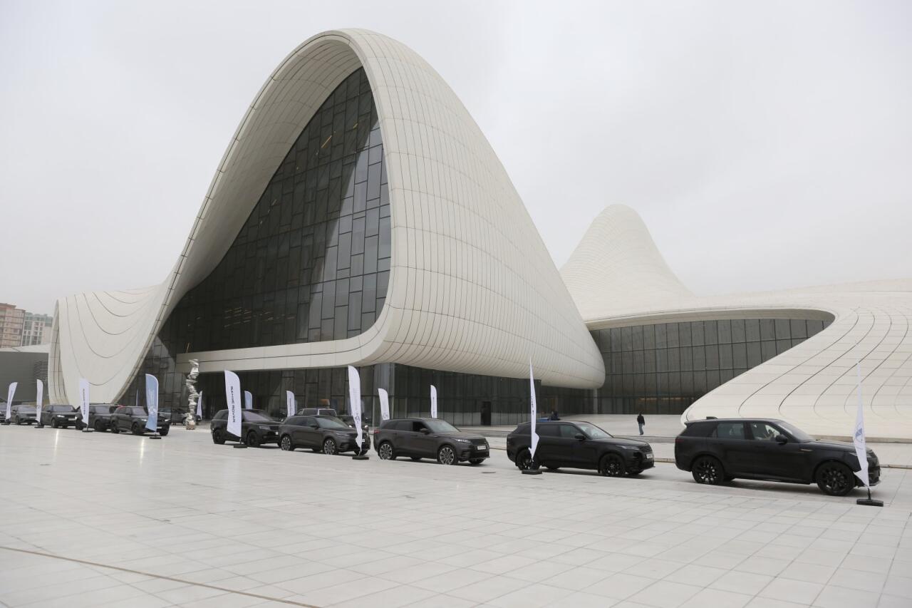 Состоялось шествие внедорожников, организованное AAF и "Avtolux Azerbaijan"