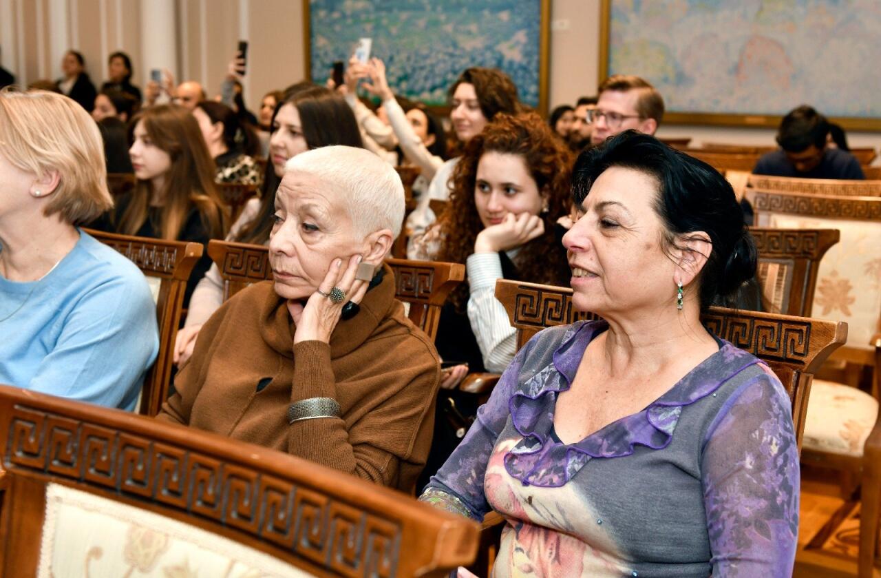 В азербайджанском музее прозвучал мугам