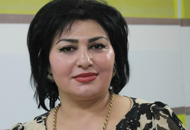 Tellinin gülüşü GÜNDƏM OLDU