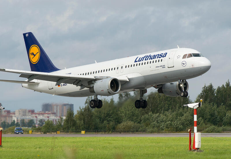 Lufthansa отменит 1 тыс. рейсов
