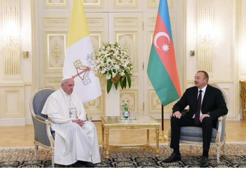 Prezident İlham Əliyev Roma Papasını təbrik edib