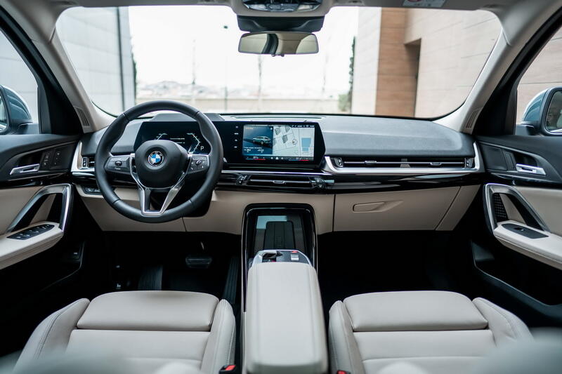 Компания «Improtex Motors» привезла в Азербайджан новейшую модель BMW X2