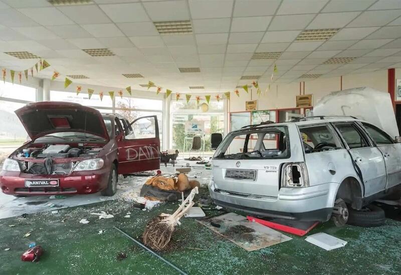 В Германии нашли заброшенный автосалон Lada и Kia