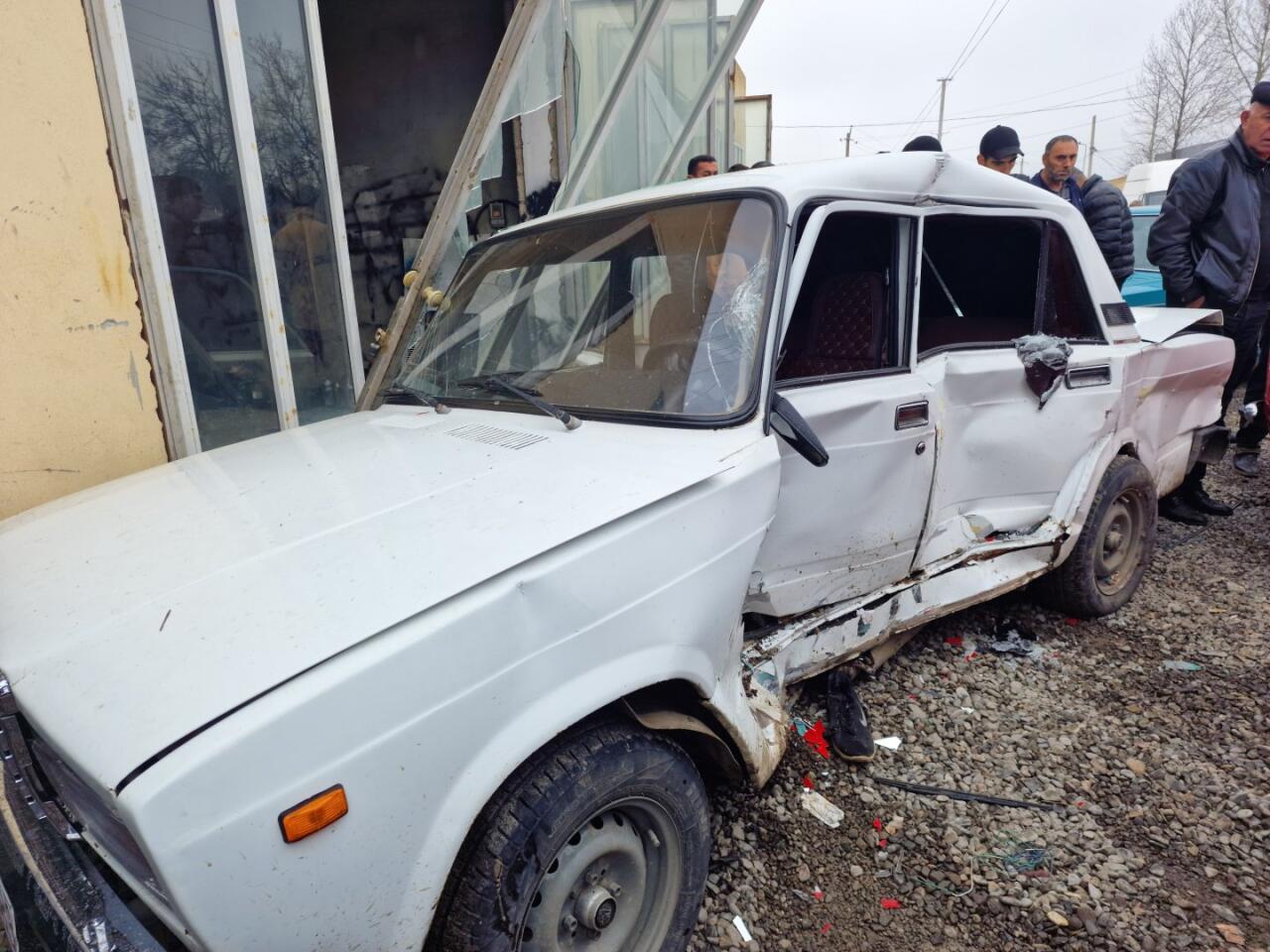 Bərdədə yol qəzası: xəsarət alanlar var