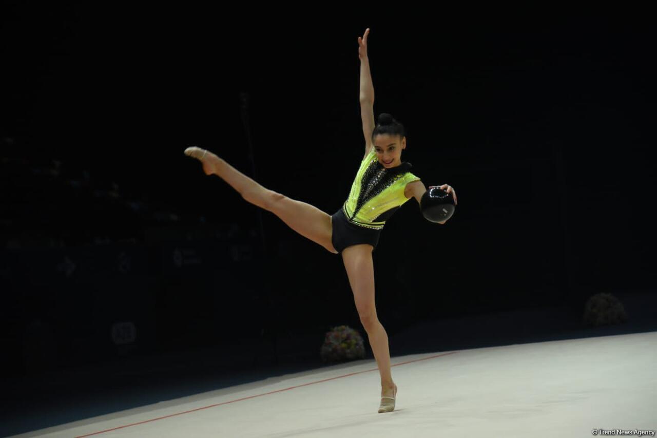 В Баку проходят соревнования 29-го чемпионата Азербайджана по художественной гимнастике