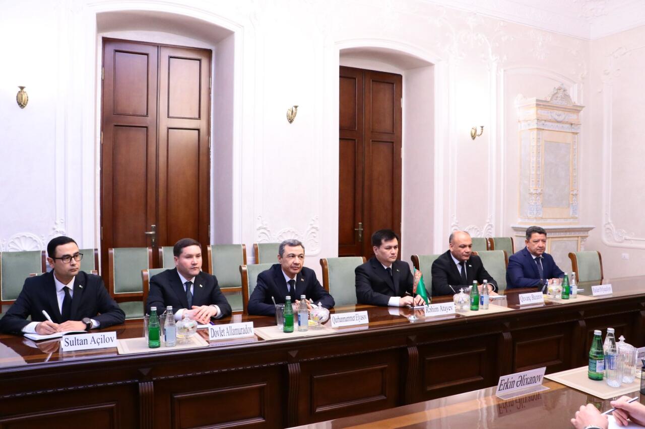 Замгенпрокурора Туркменистана находится с рабочим визитом в Азербайджане