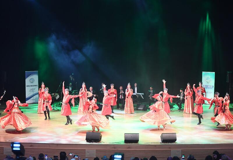 Kayseridə Naxçıvanın 100 illik yubileyi münasibətilə konsert keçirilib
