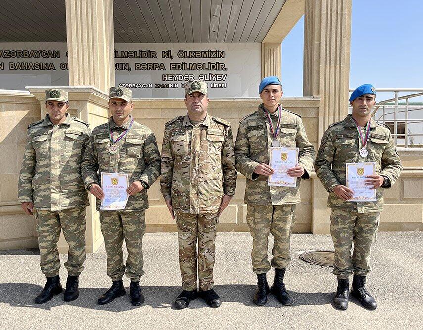 Quru Qoşunlarında hərbiləşdirilmiş kros birinciliyi keçirilib