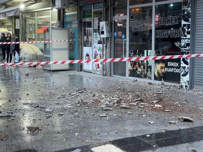 Azərbaycanda təhsil alan türkiyəli tələbənin başına beton düşdü