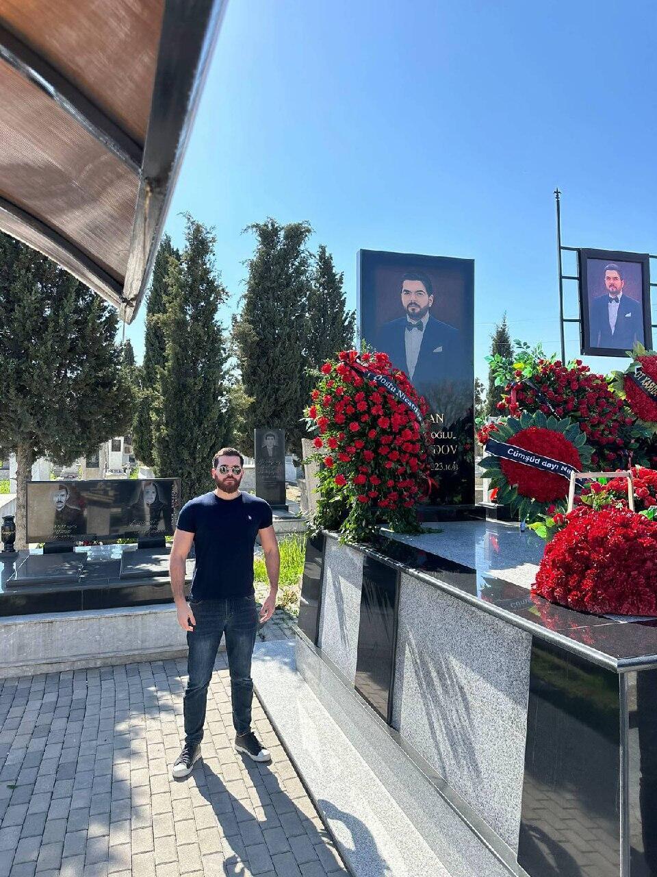 "Nikosayağı"nın qardaşından kövrək paylaşım