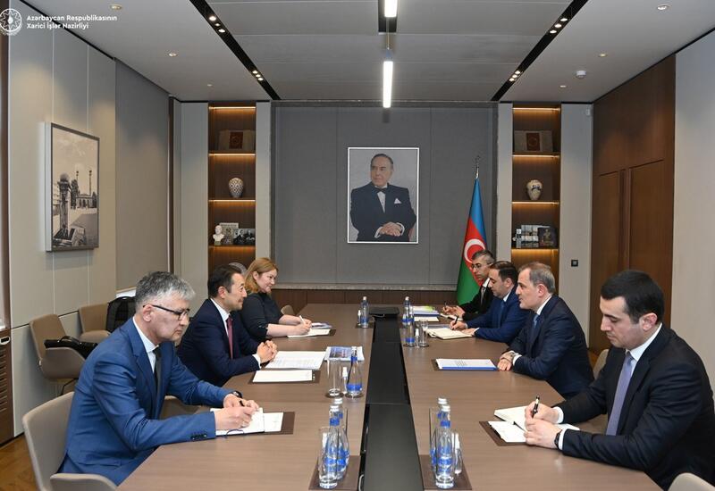 Ceyhun Bayramov AQEM-in Baş katibi ilə görüşüb
