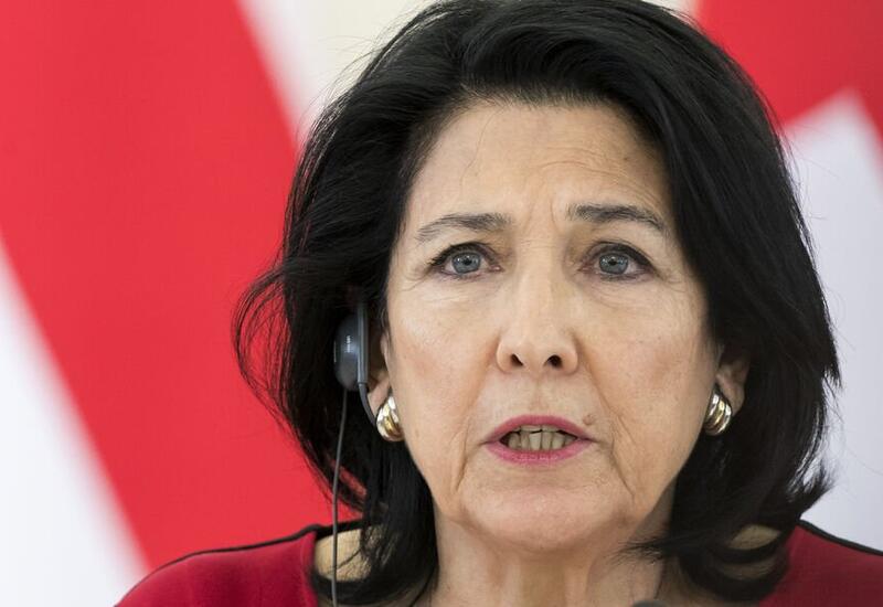 Gürcüstan prezidenti “Xarici təsirin şəffaflığı haqqında” qanun layihəsinə veto qoyacağını bildirib