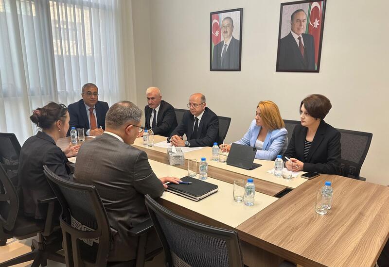 Парвиз Шахбазов обсудил с представителем ЕБРР перспективы сотрудничества