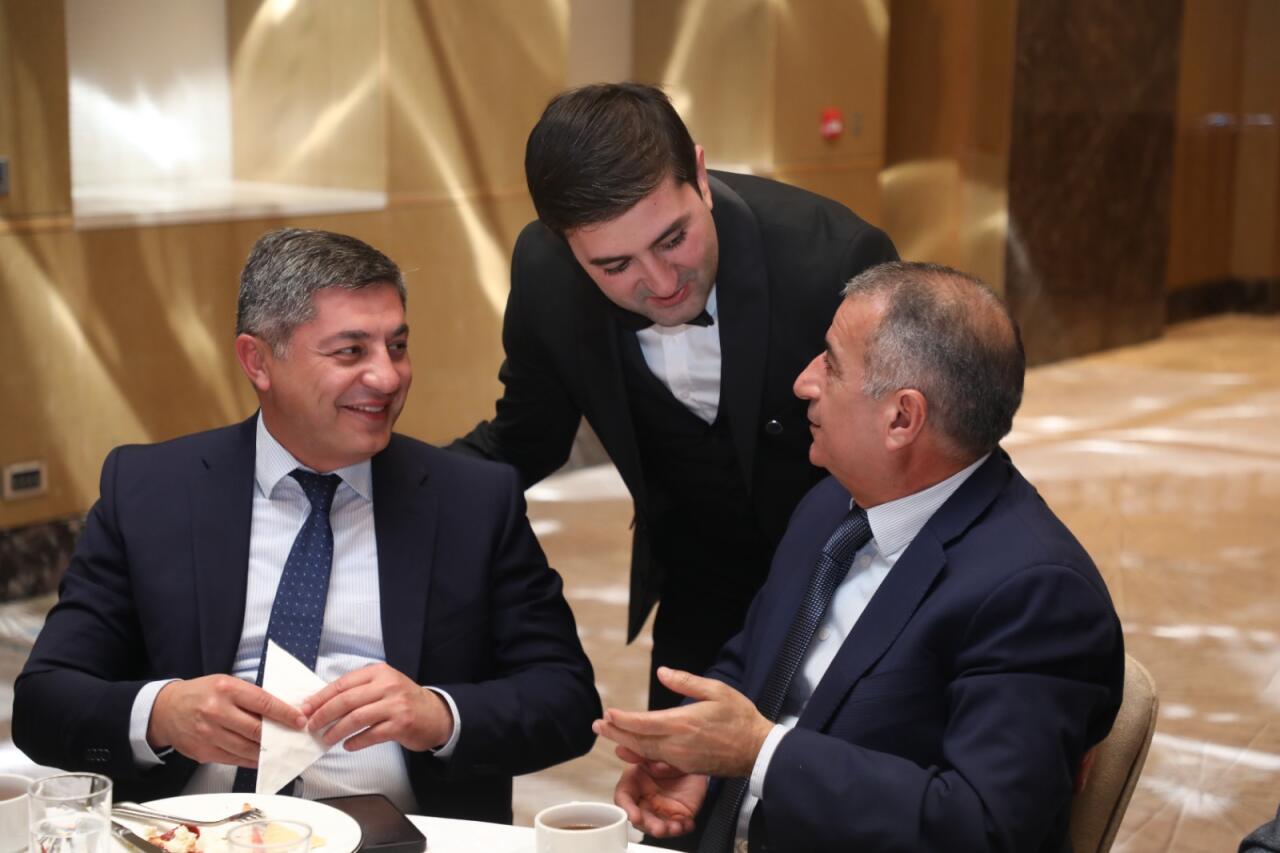 Sən də "Dəstək" ol!