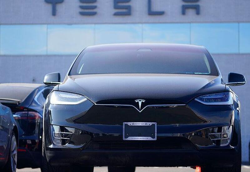 Продажи электромобилей Tesla в Европе упали