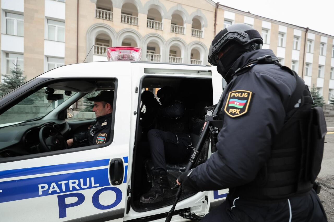 Задержан мужчина, не передавший найденное в Ханкенди оружие полиции