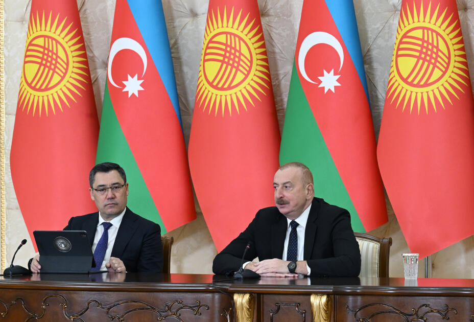Prezident İlham Əliyev və Prezident Sadır Japarov mətbuata bəyanatlarla çıxış ediblər