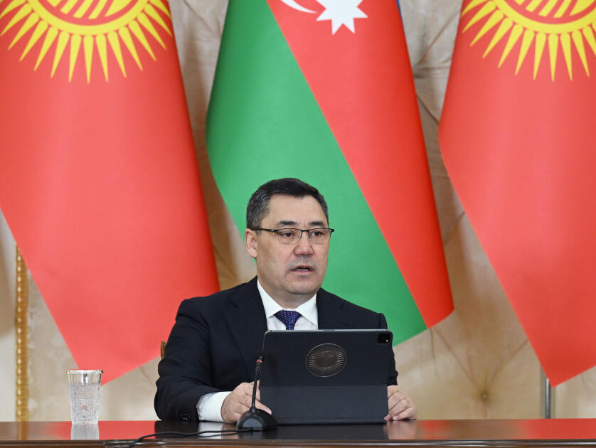 Prezident İlham Əliyev və Prezident Sadır Japarov mətbuata bəyanatlarla çıxış ediblər