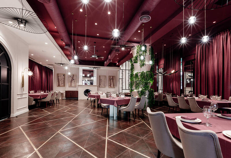 Bakıda məşhur restoran BAĞLANDI