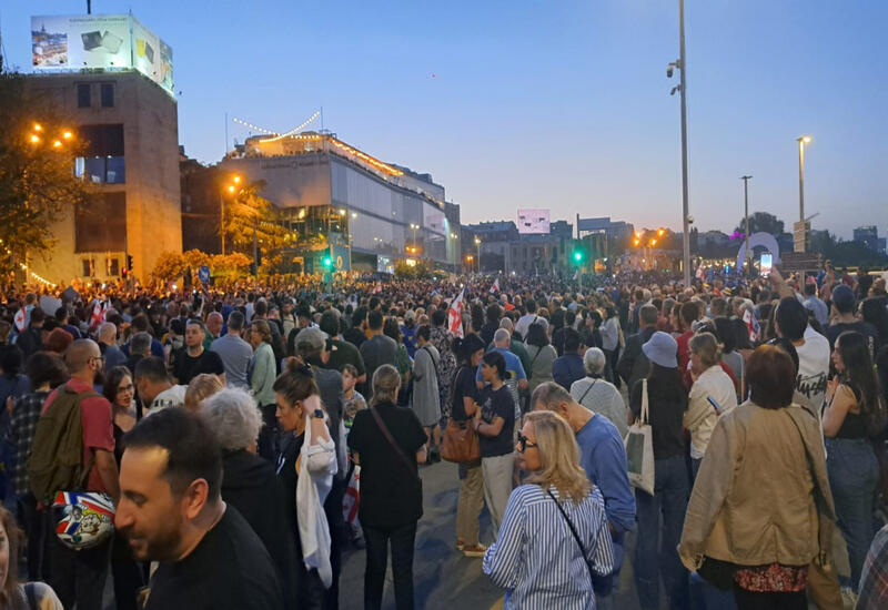 В Тбилиси проходит масштабная акция протеста