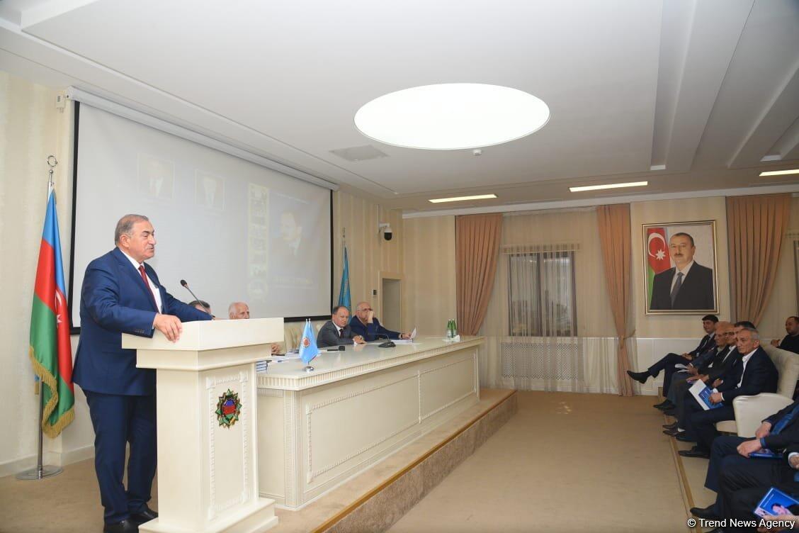 "Seyfulla Qasımov" kitabının təqdimatı keçirilib