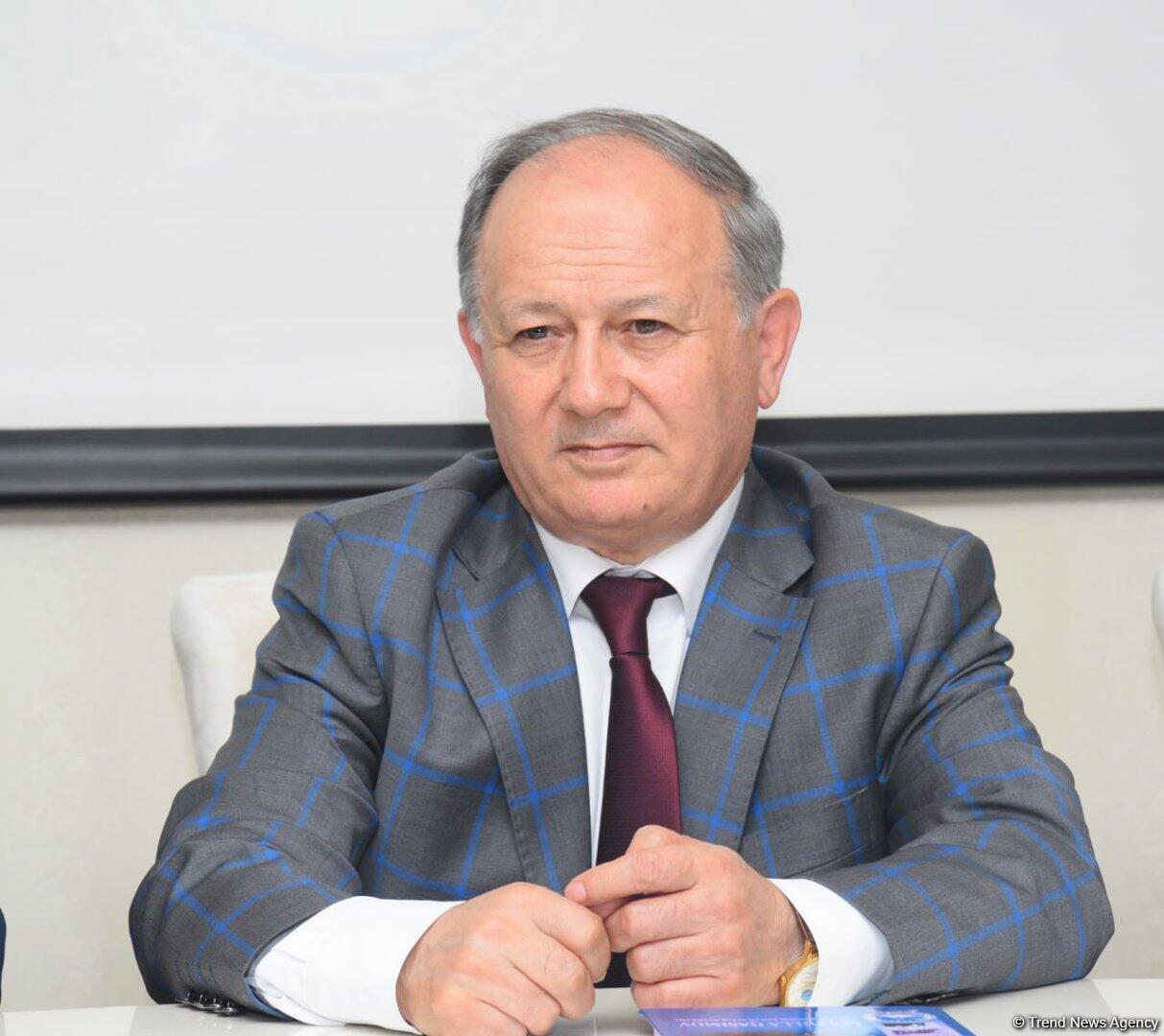 "Seyfulla Qasımov" kitabının təqdimatı keçirilib