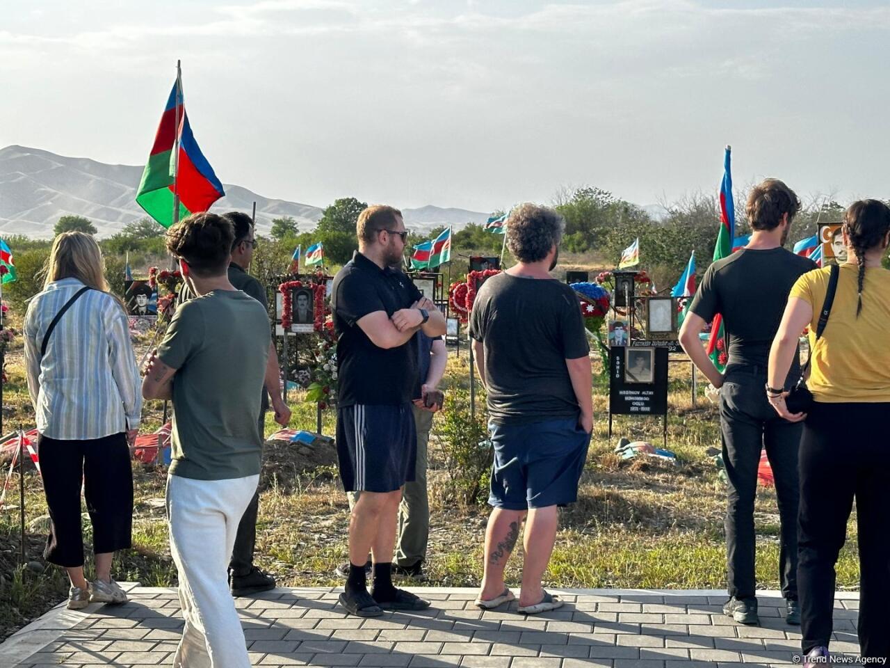 Завершился визит норвежских путешественников в Агдам