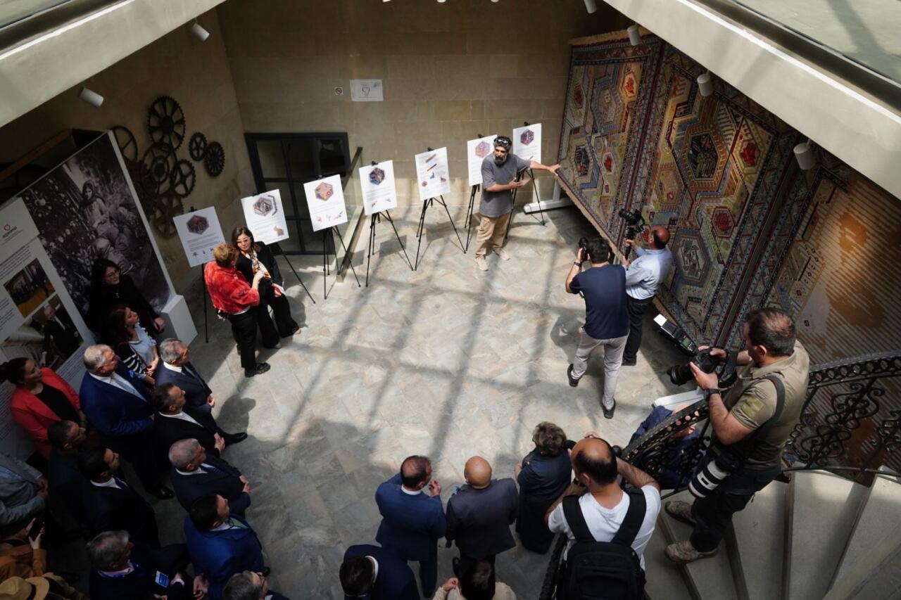 İçərişəhərdə Milli Xalça Festivalının açılışı baş tutub