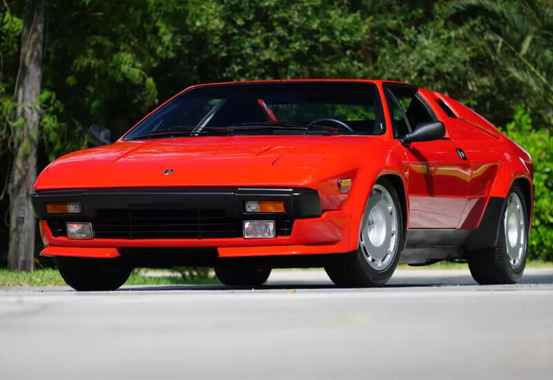 Редкий итальянский спорткар Lamborghini Jalpa пустят с молотка