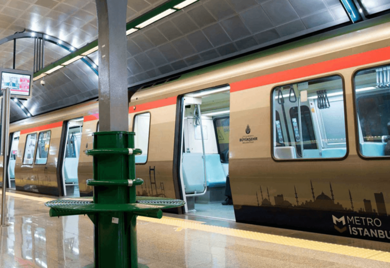 В стамбульском метро обнаружили бомбу