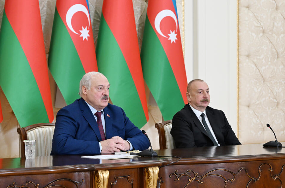 Президент Ильхам Алиев и Президент Александр Лукашенко выступили с заявлениями для прессы