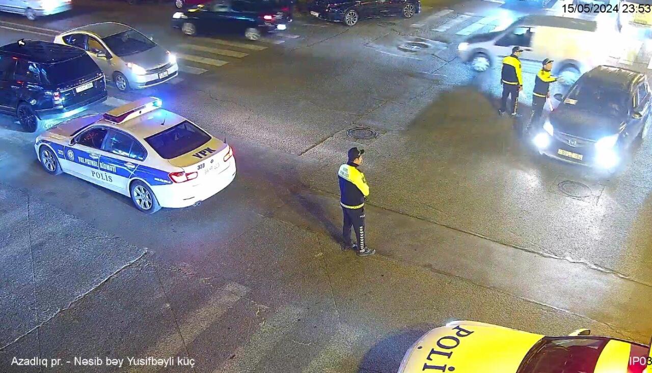 В Баку сняты ограничения на дорогах, введенные из-за пожара