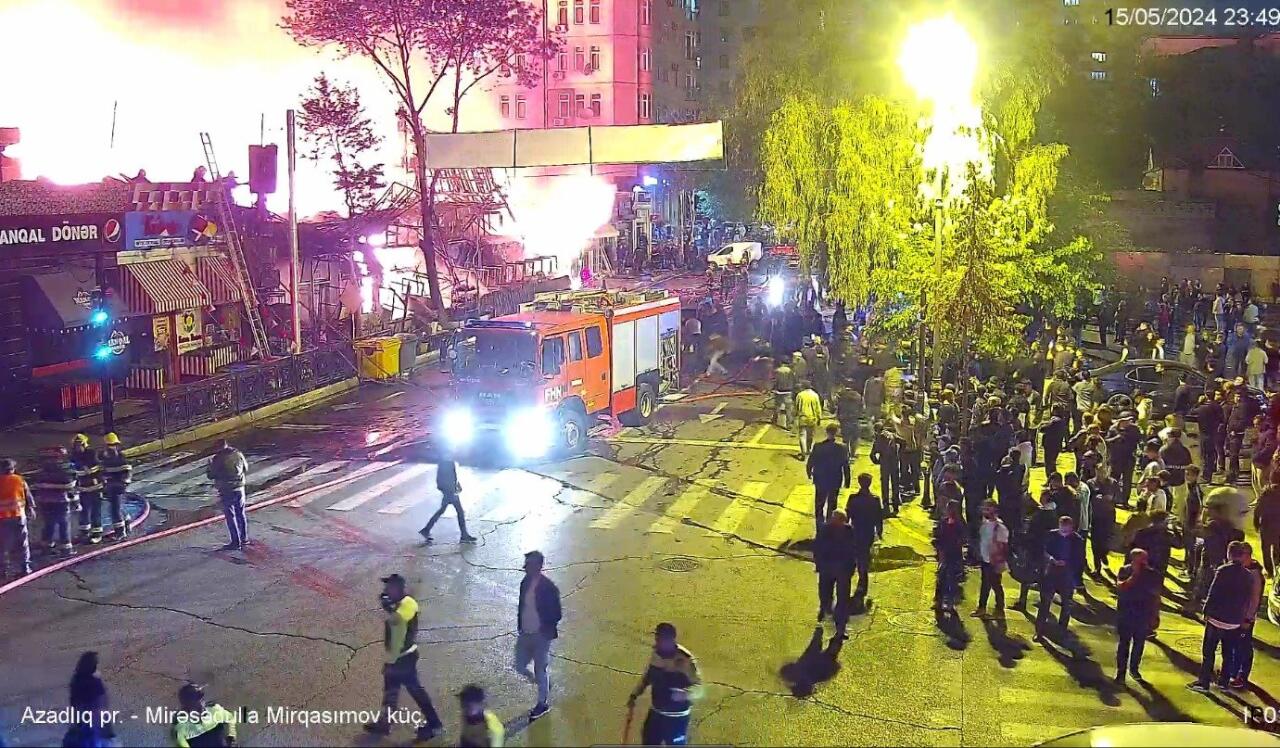 В Баку сняты ограничения на дорогах, введенные из-за пожара