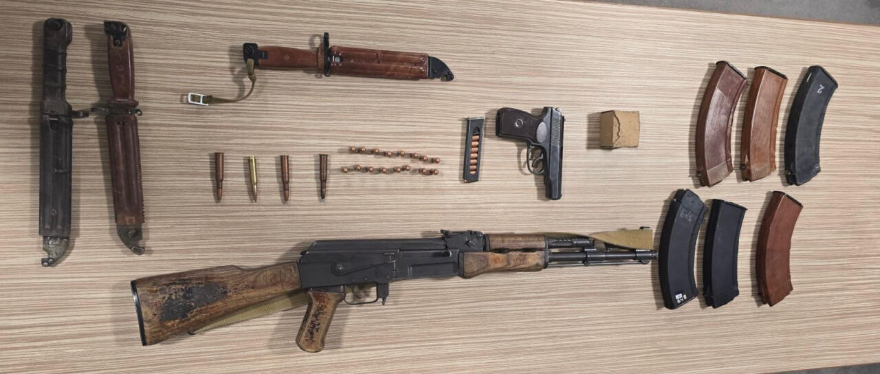В Ханкенди задержали вооруженного мужчину