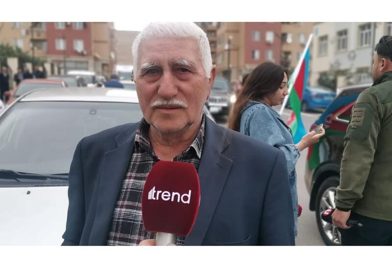Əhdimizə çatdığımıza sevinirik