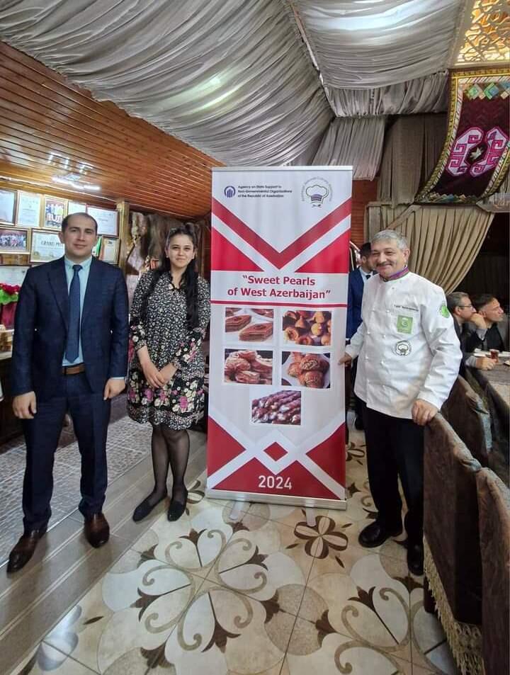 В Баку прошло соревнование по приготовлению национальных сладостей