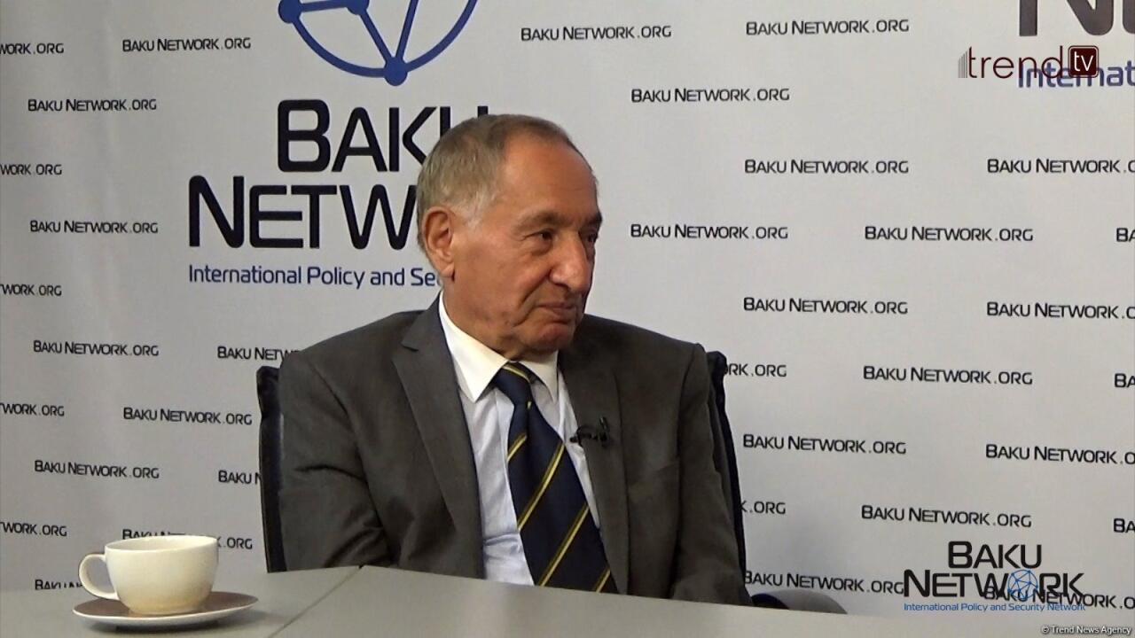 Народ Армении сам должен прийти к выводу, что их враг - это не Азербайджан